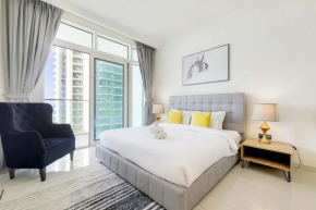 Sunrise Bay 2 - Chic Two Bedroom